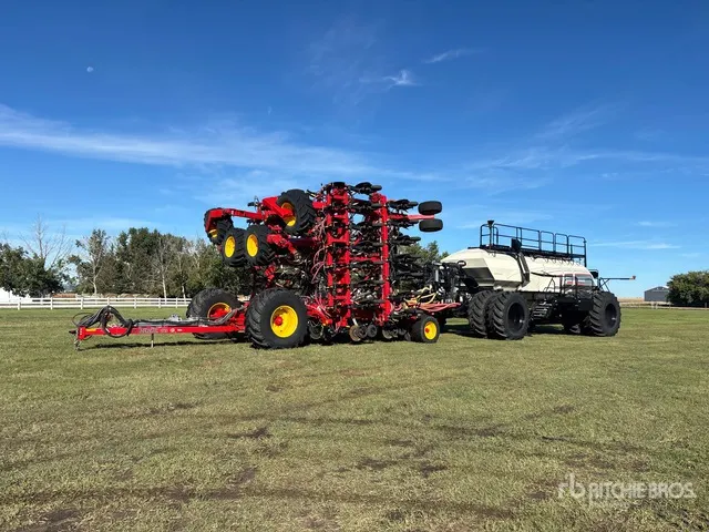 2024 Bourgault 3720 PCD HF 60 ft Air Drill