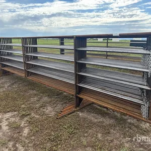 Quantity of (10) Livestock Panel