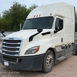 2017 Freightliner Cascadia 126 semi truck