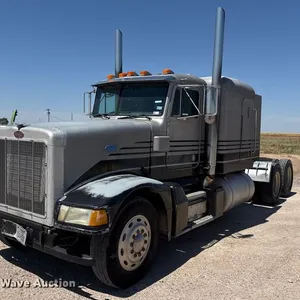 1987 Peterbilt 567 semi truck
