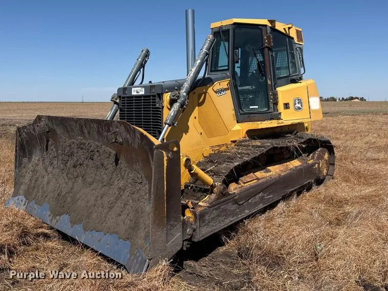 2005 John Deere 850J dozer