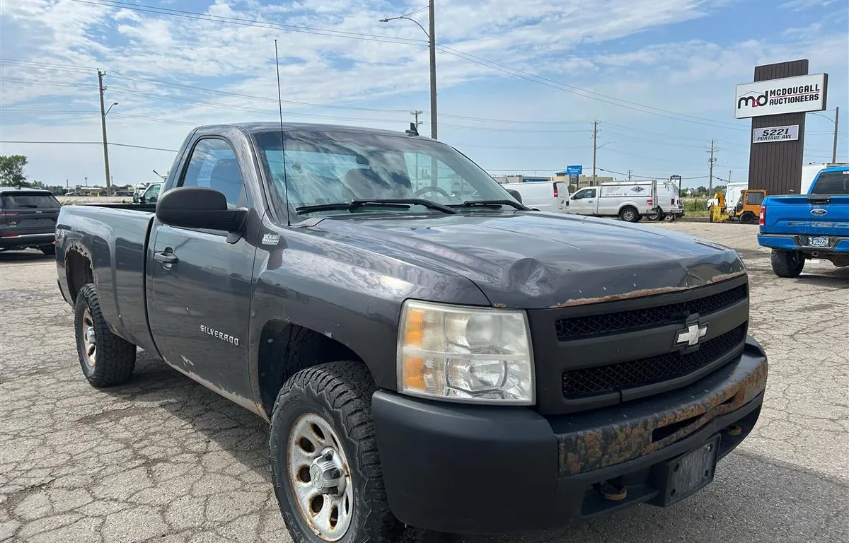 2010 Chevrolet Silverado 1500 Regular Cab Truck