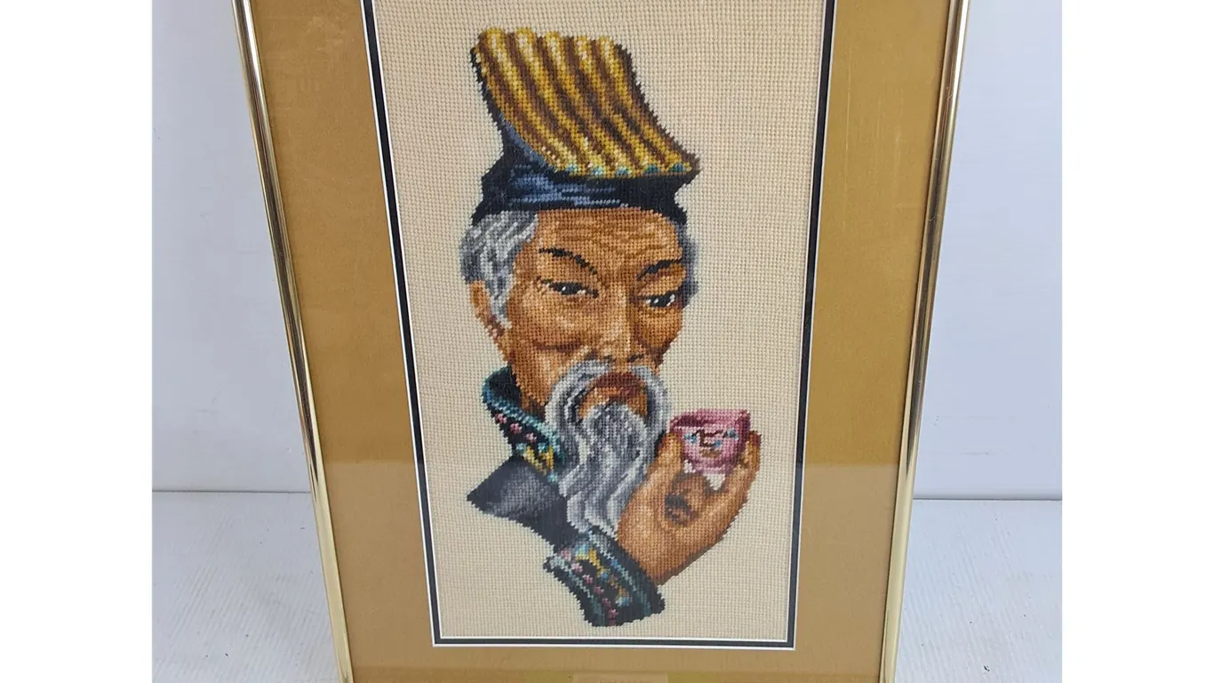 Framed Chinese Embroidery Wall Art Decor 20" x 14"