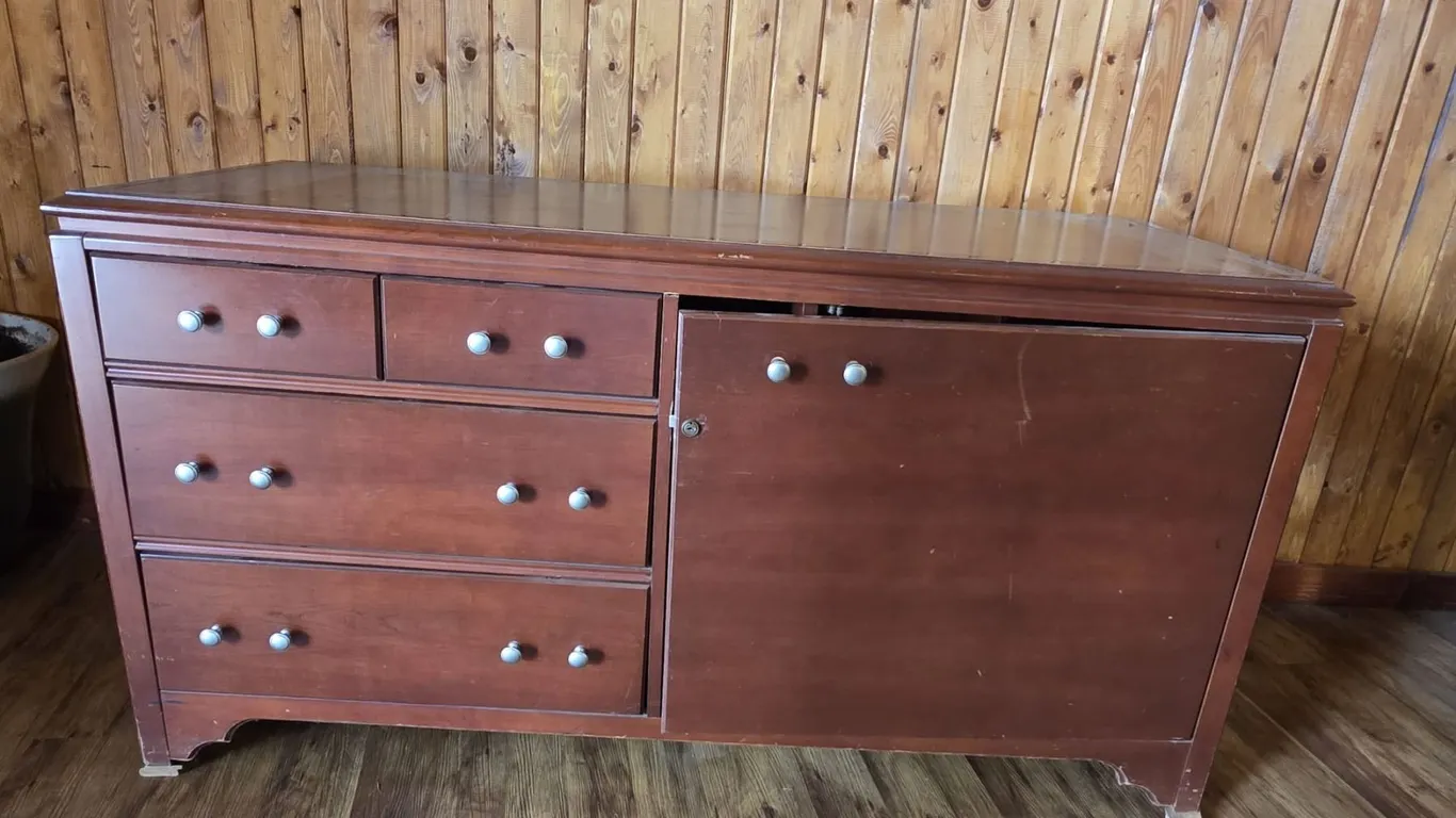 Storage Cabinet-Located offsite at Chante Lake, SK
