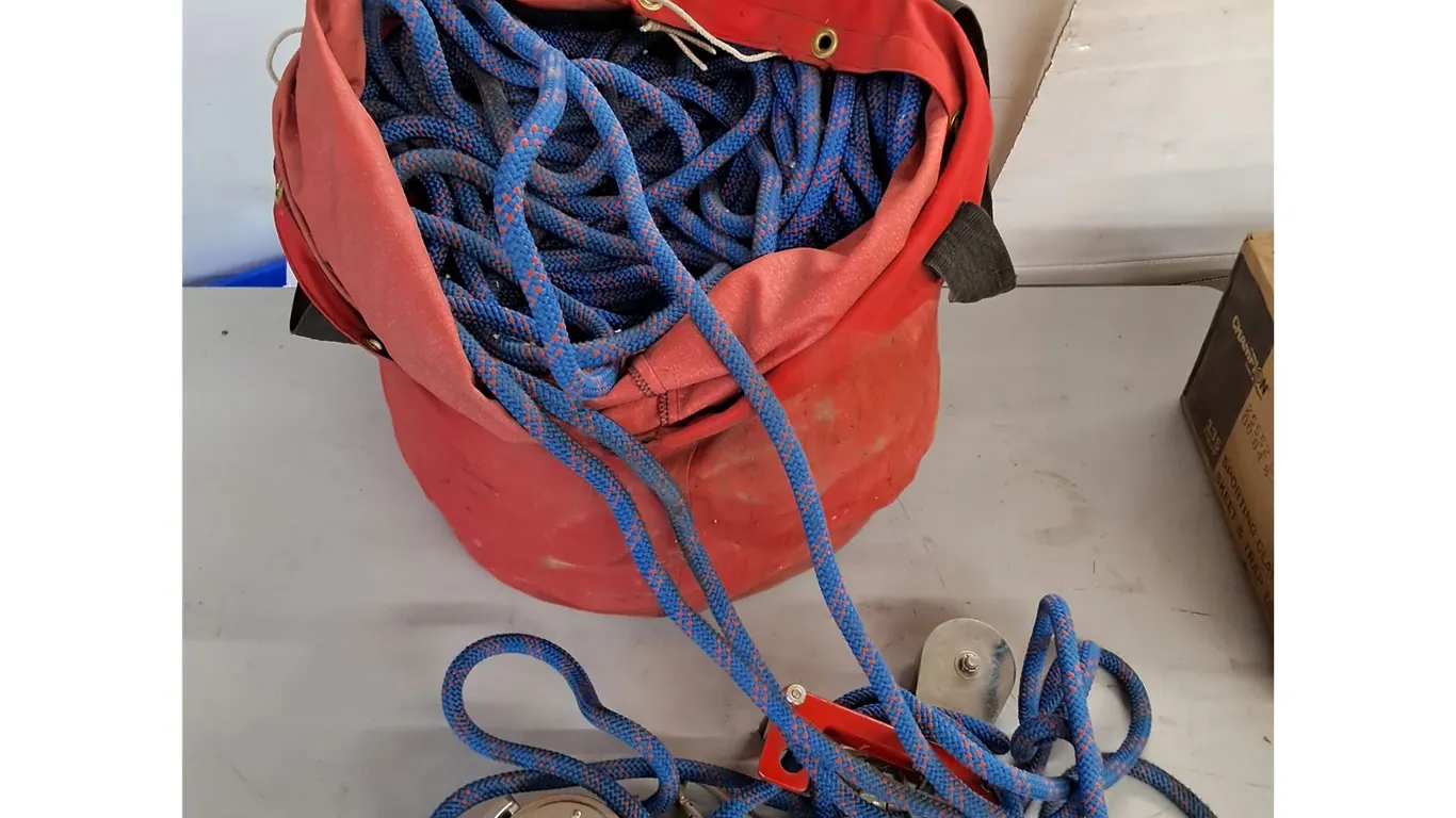 *Grip Tech Rescue Climbing Gear - PICKUP ONLY
