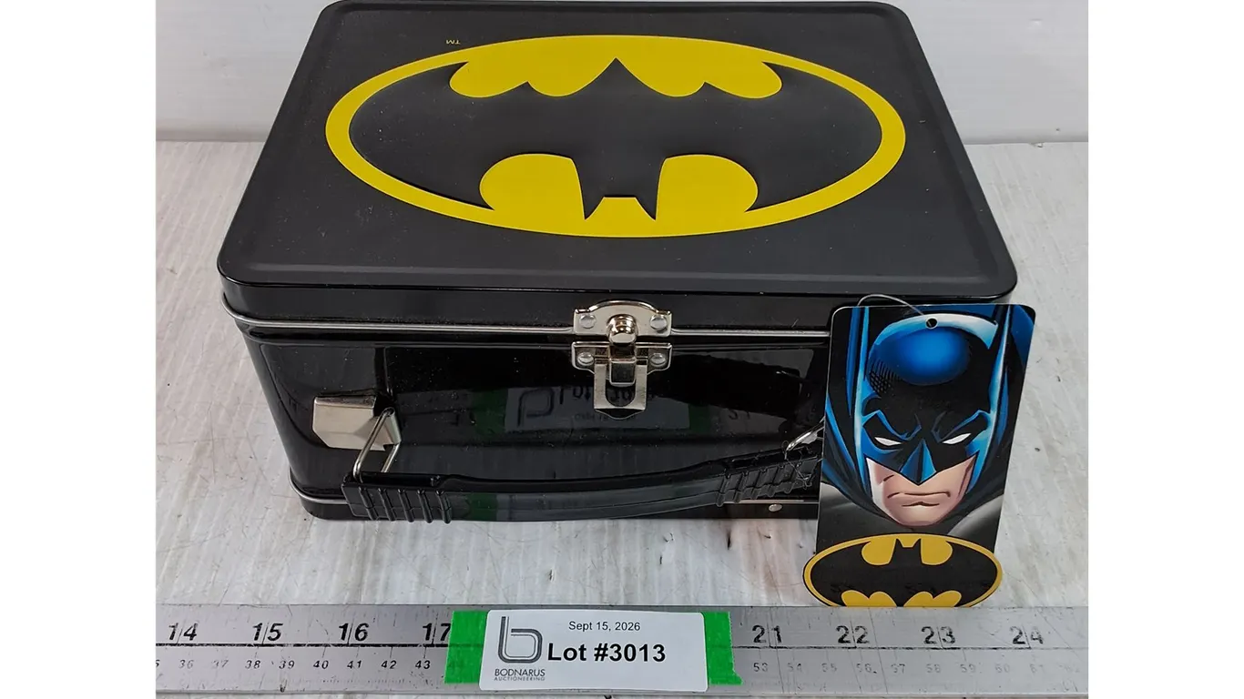 DC Comics Batman Metal Tool/Pencil Tin Case