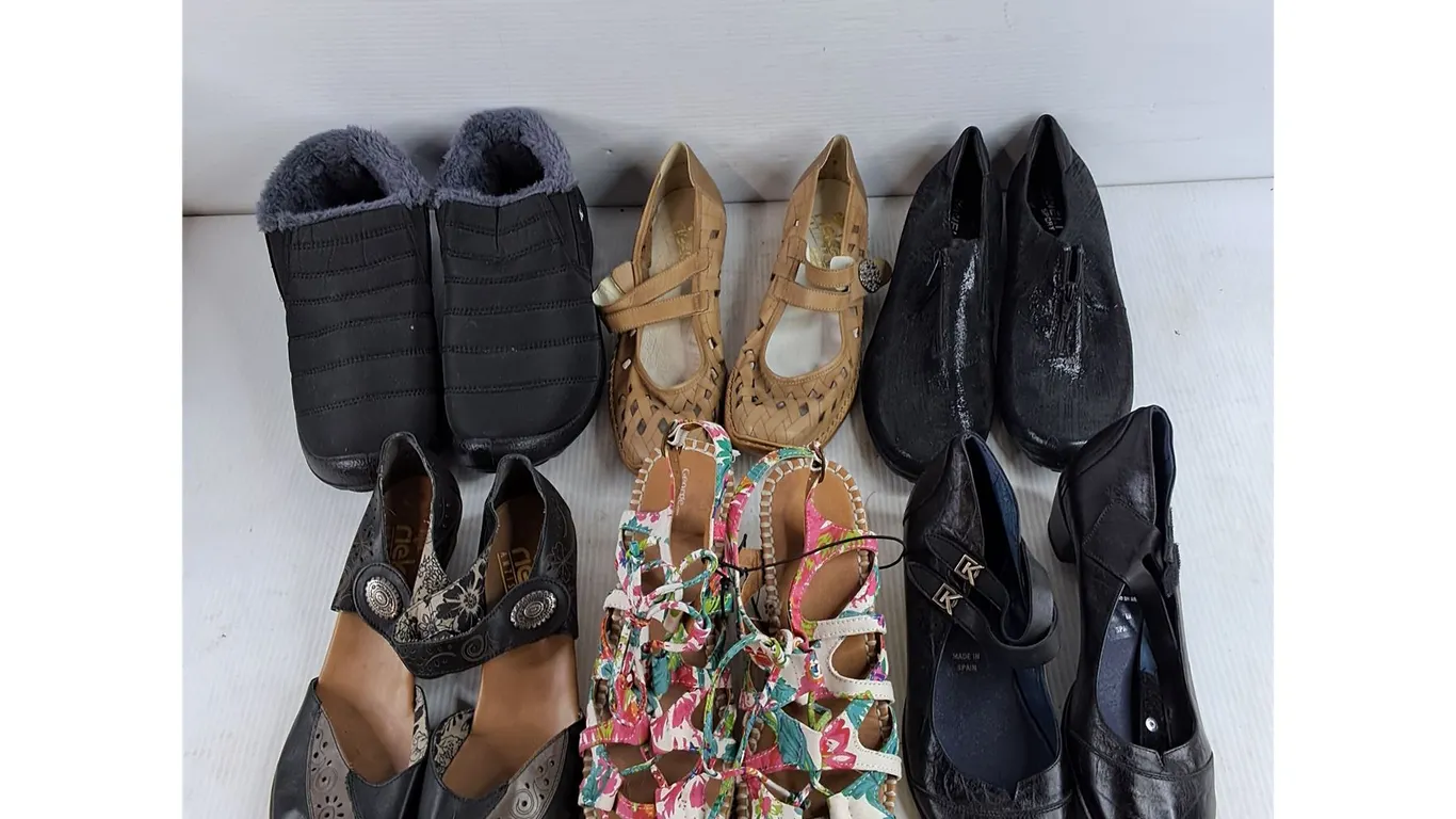 Assorted Womens Shoes - Size 41 - 42EU