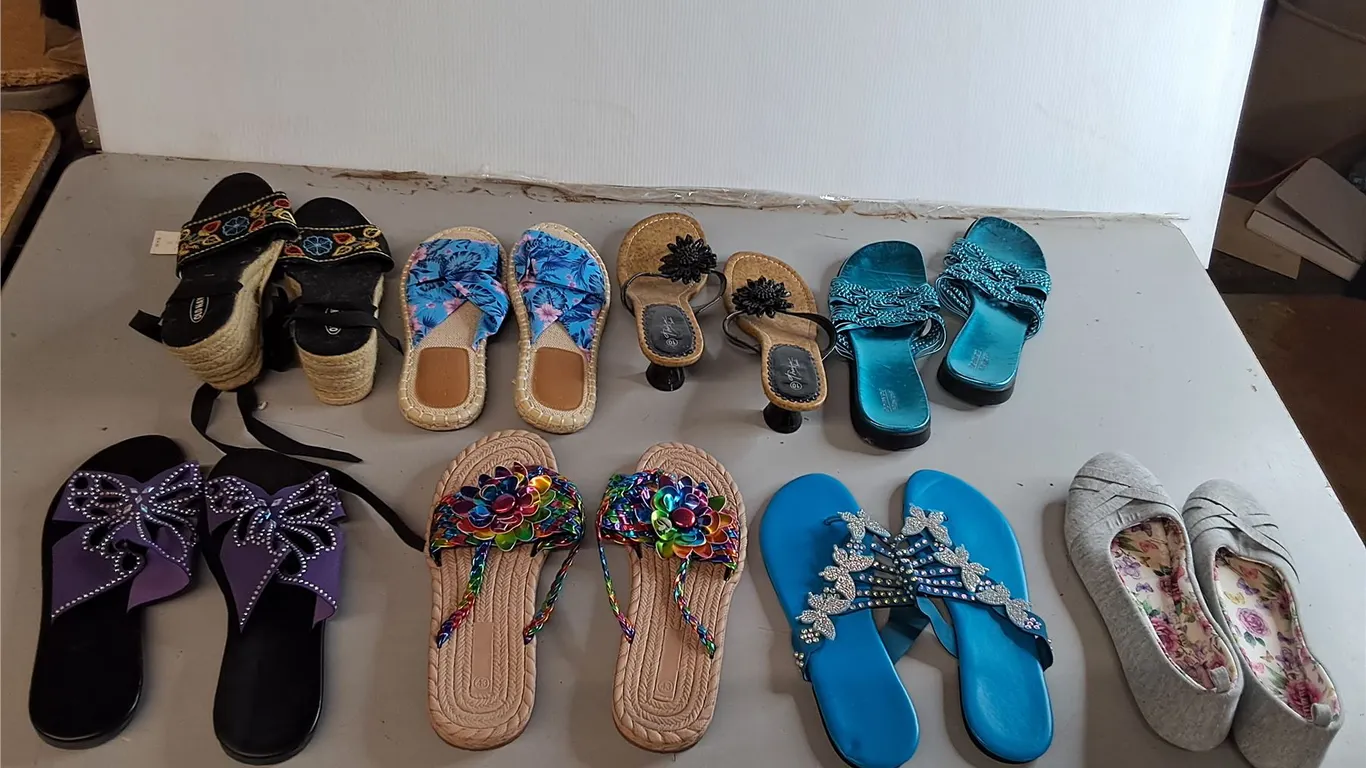 (8) Pairs of Women's Sandals/Flats- Size 9-11 & 41, 43