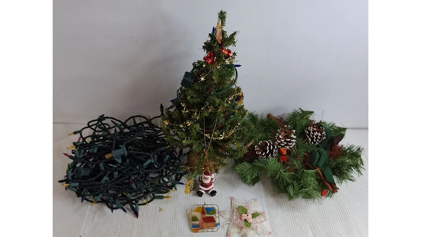 Christmas/Church Decor, String Lights - Tested