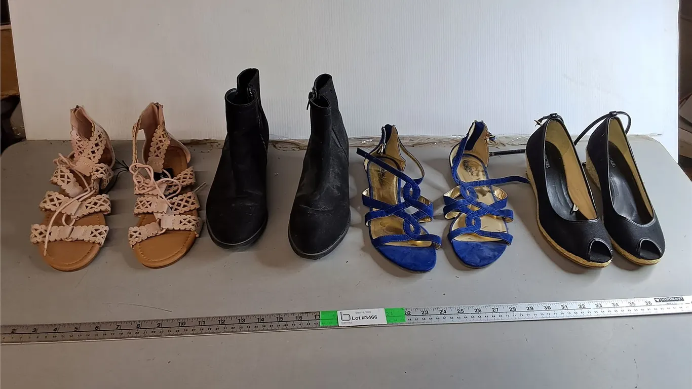(4) Pairs of Women's Shoes- Size 9, 9.5, 10