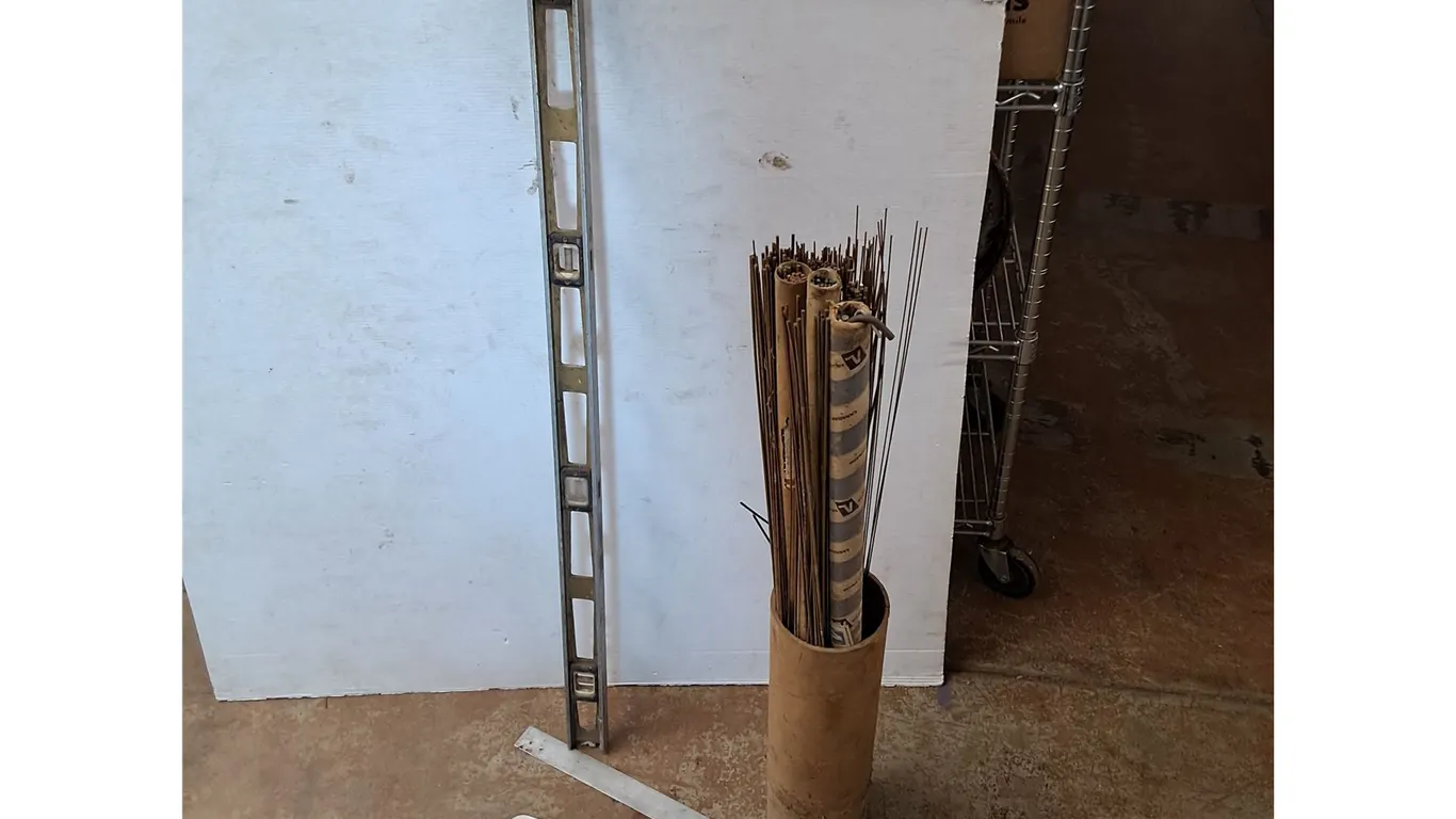 *Level, Metal Rods & Misc - PICKUP ONLY