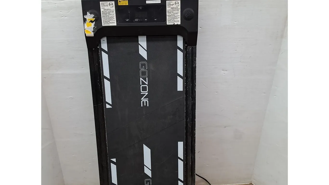 *Gozone Walking Pad 48" Long- Powers On, Can't Ship