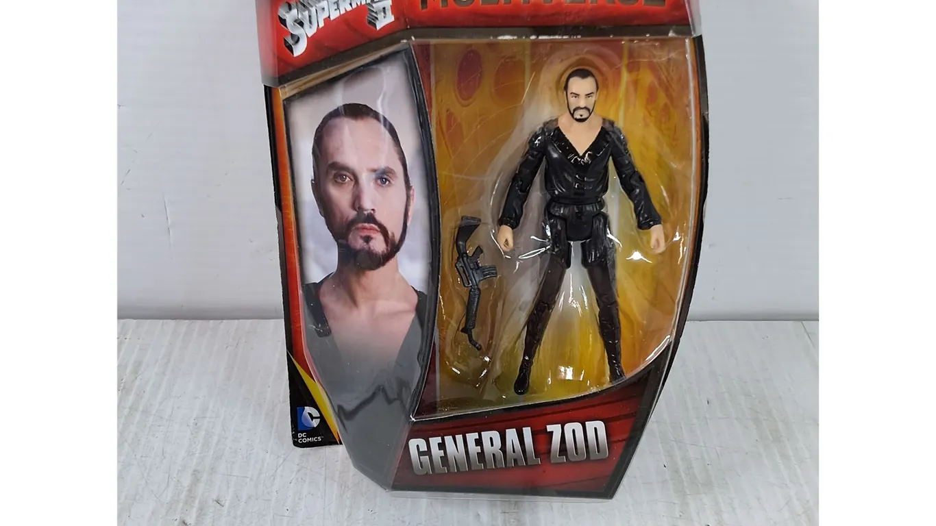 Mattel DC Comics Multiverse General Zod Action Figure (NIB)