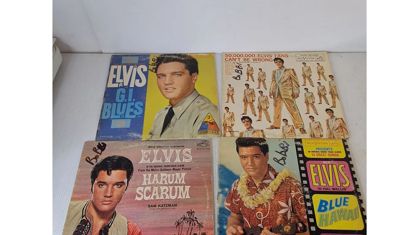 (4) Elvis Presley Records; G.I Blues, Harum Scarum, Blue Hawaii, Misc