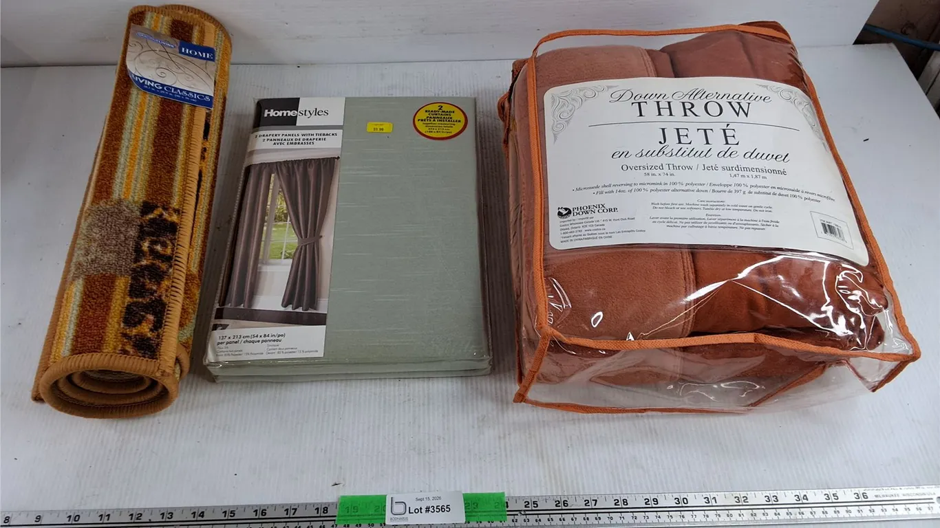 (2) Floor Mats, Drapery Panels w/Tiebacks , Down Alternative Throw