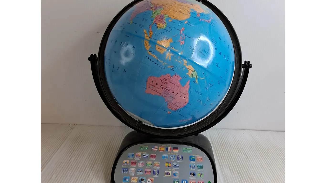 Interactive Globe - 17" Tall - Untested
