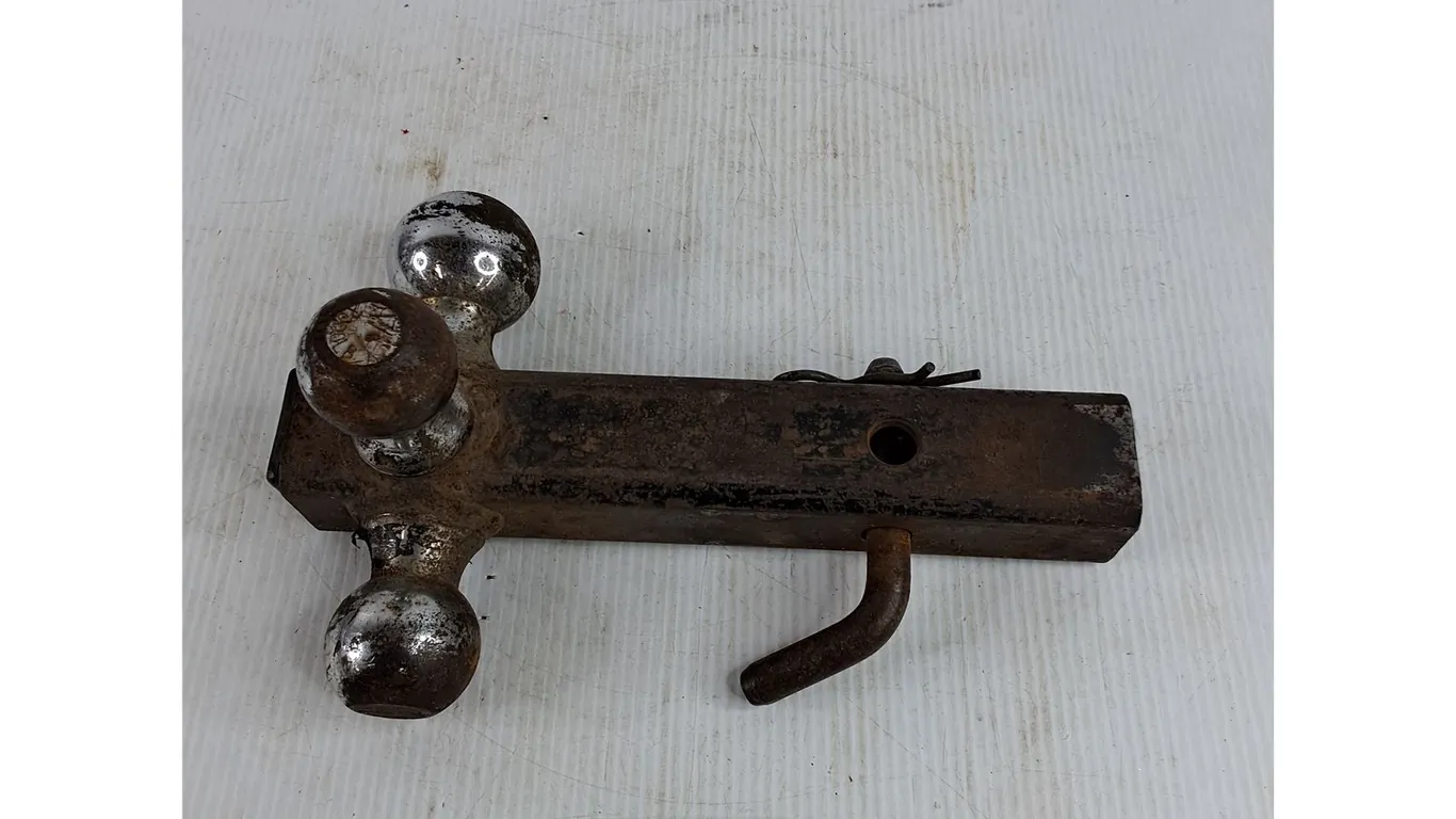3 Ball Hitch Tongue w/Pin, Pickup Only