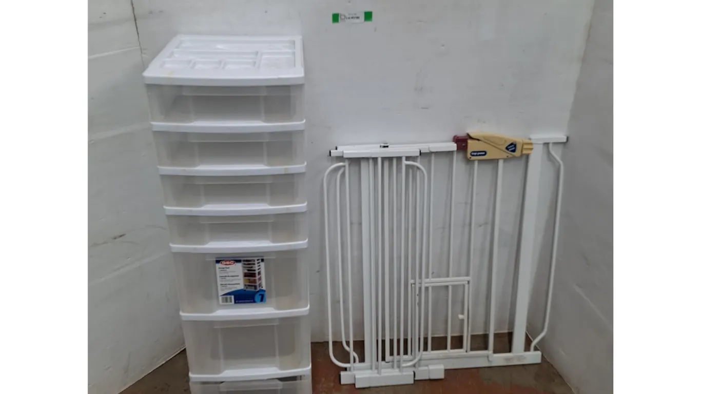 *Plastic Storage Organizer on Wheels & Top Paw Walkthrough Pet Gate- As Is, Can't Ship