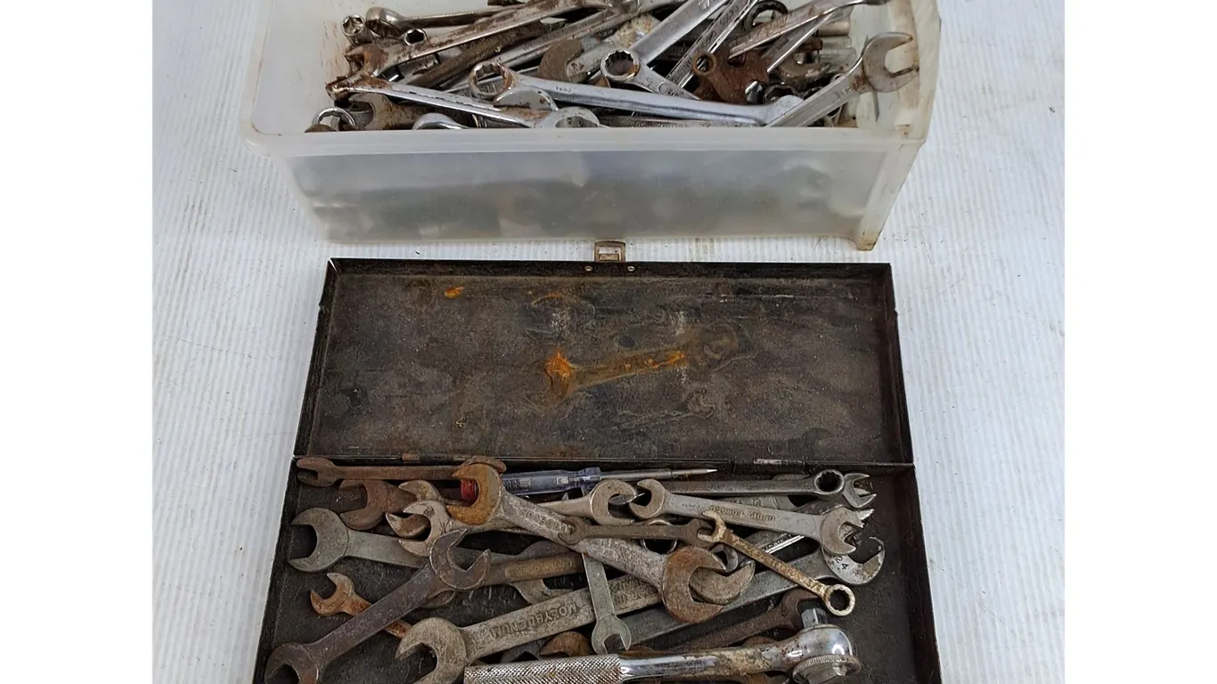Assorted Combo Wrenches & Ratchet Wrench and Sockets