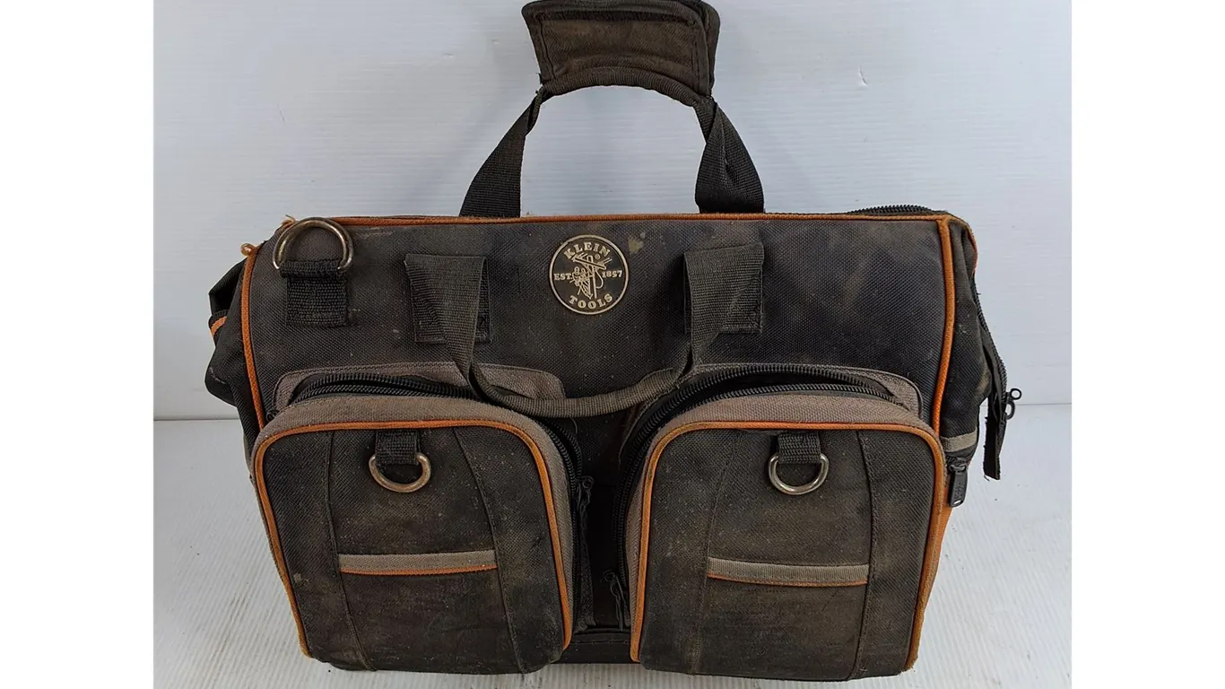 Klein Tools Tool Bag 18" x 10" x 13"