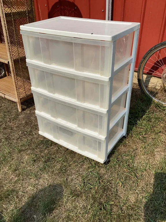 White Four-Drawer Plastic Storage Unit 37.5" Tall x 24" Wide