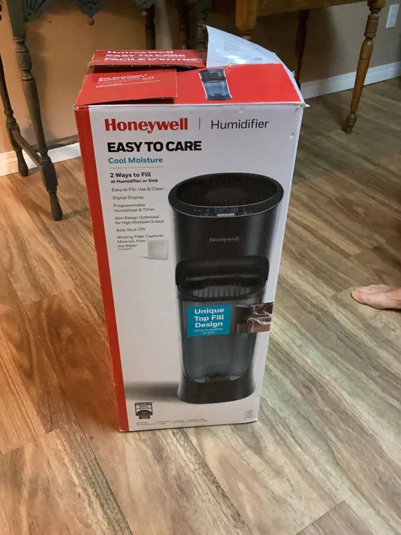 Honeywell Easy To Care Cool Moisture Humidifier