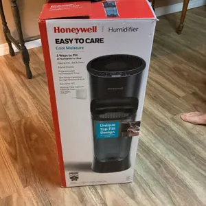 Honeywell Easy To Care Cool Moisture Humidifier