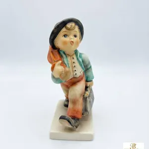 Goebel Hummel Figurine Signed by Masterpainter Kerstin Kleppke