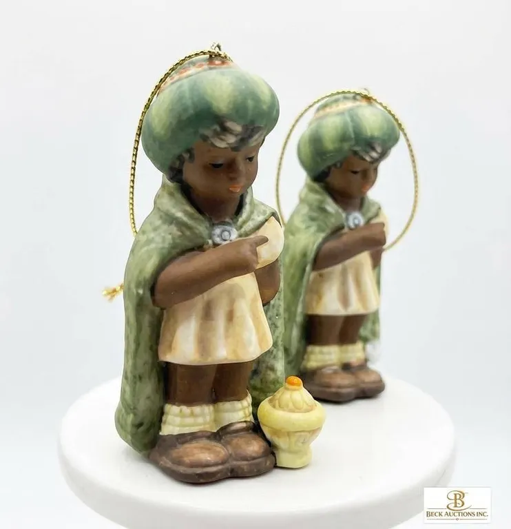 Goebel 1999 Porcelain King Ornaments Set of 2