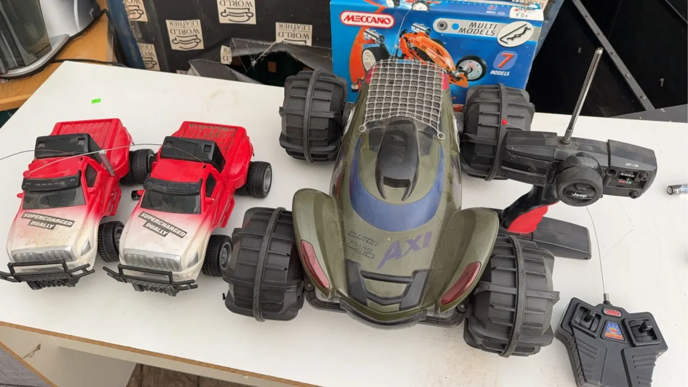 Untested RC Vehicles and Meccano 7-in-1 Multi Models Kit