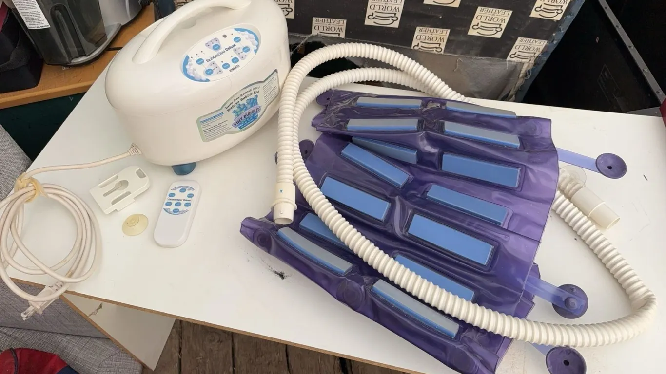 HoMedics BubbleSpa Deluxe Electronic Bath Spa With Remote Control