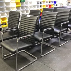 GROUP OF 10 BLACK PADDED CLIENT OFFICE CHAIRS