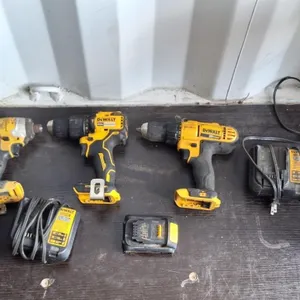 Dewalt 1/2" cordless drill driver, 1/2" hammer
