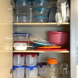 Glass and Plastic Food Containers