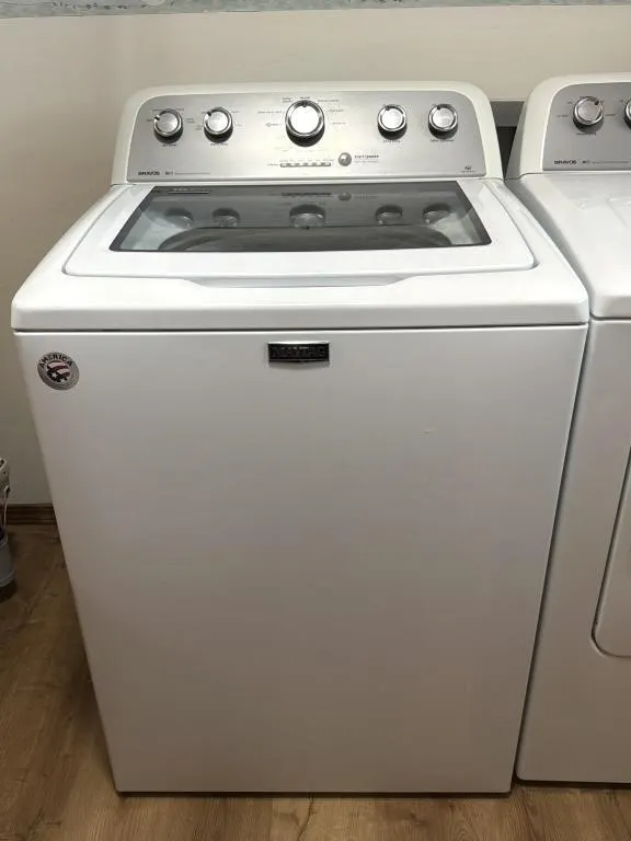 Maytag Washing Machine
- Model : MVWX655DW1
-