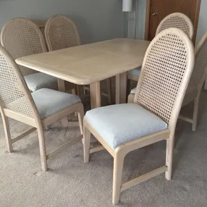 Vintage Blonde Wood Table with (6) Matching