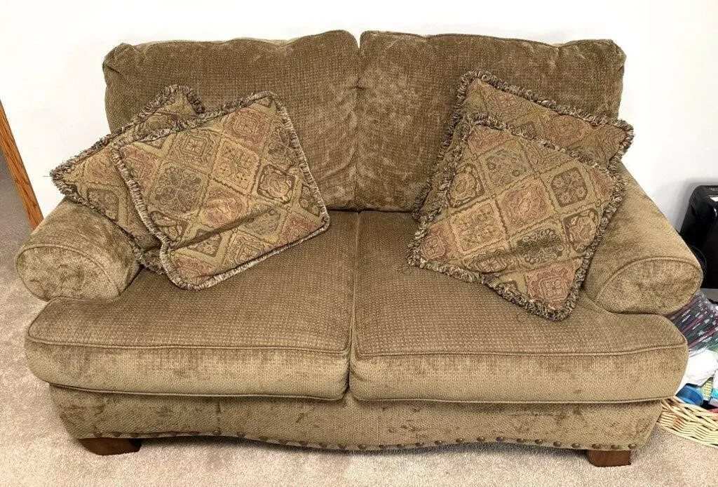 Brown Love Seat w/ Pillows 66”