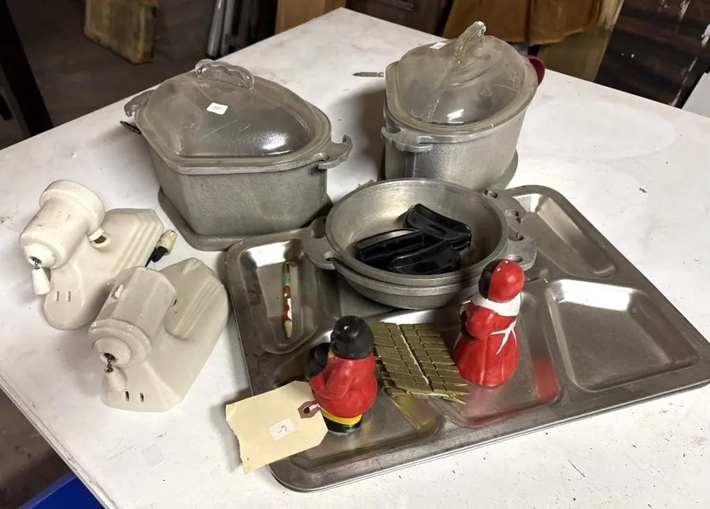 Aluminum Baking Pans, Stainless Trays, Salt ‘