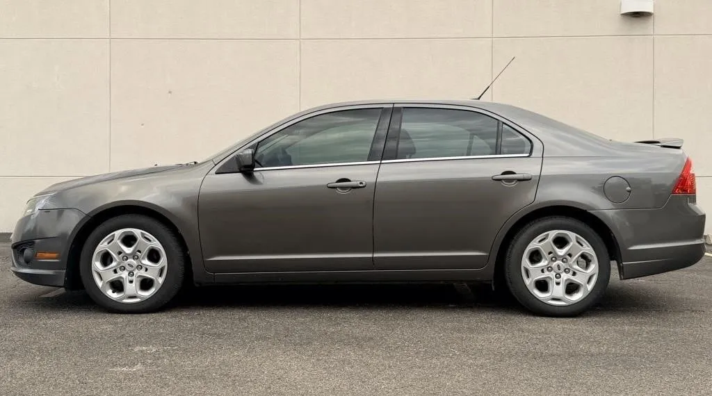 2011 Ford Fusion SE