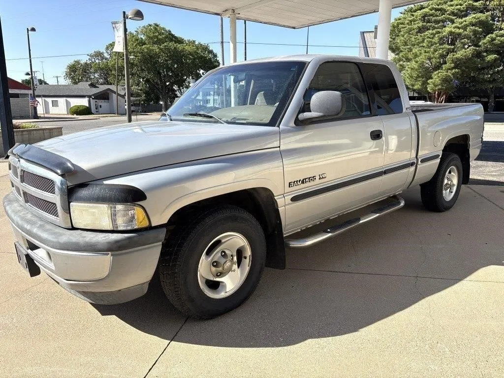 1999 Dodge Ram 1500 Club Cab