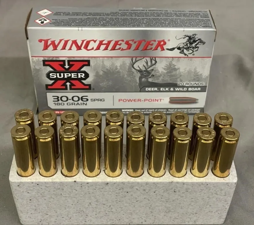Box of 20 Winchester Super X .30-06 SPRG CF rifle
