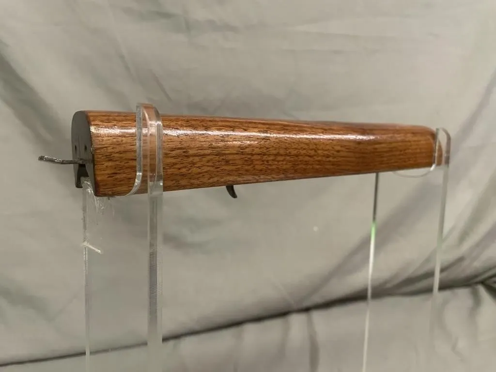 Fore stock for Cooey Model 84 shotgun. With latch