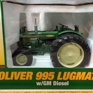 1:16 SpecCast Oliver 995 Lugmatic Tractor.