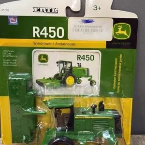 1:64 ERTL John Deere R450 Windrower.
