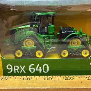 1:64 ERTL John Deere 9RX 640 Tractor.