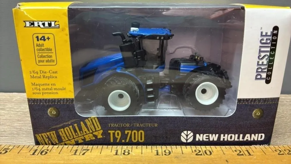 1:64 ERTL New Holland T9.700 Tractor.