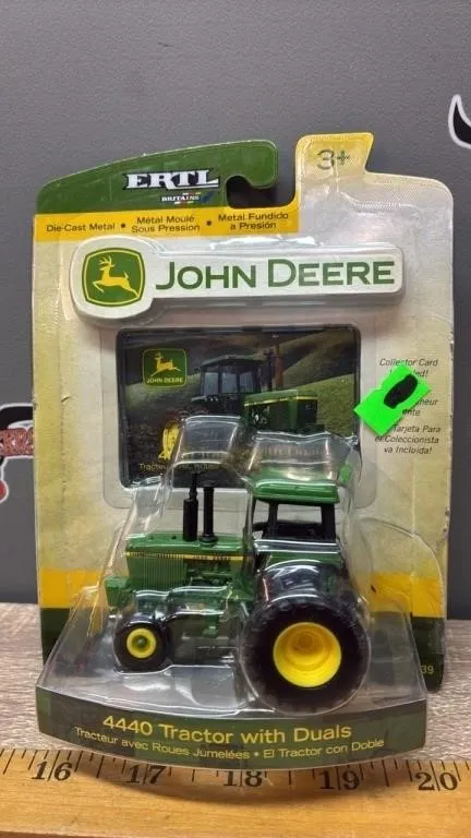 1:64 ERTL Britains John Deere 4440 Tractor