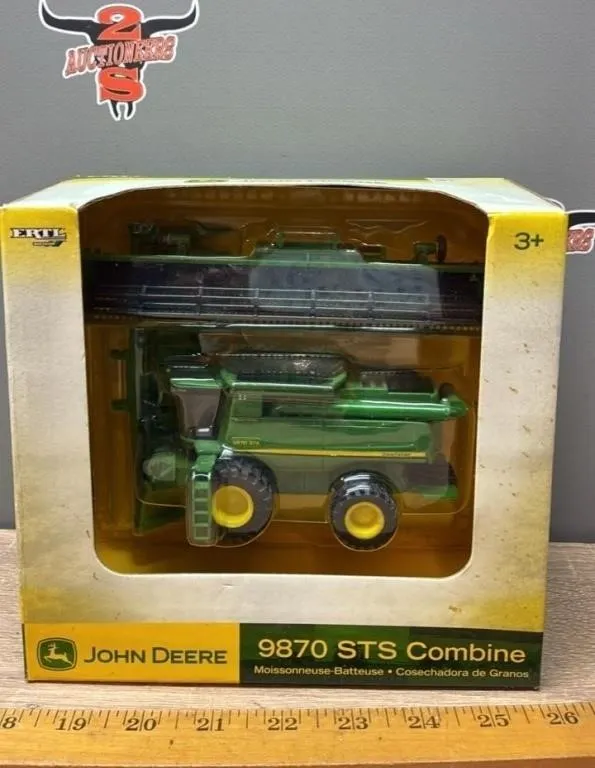 1:64 ERTL Britains John Deere 9870 STS Combine.