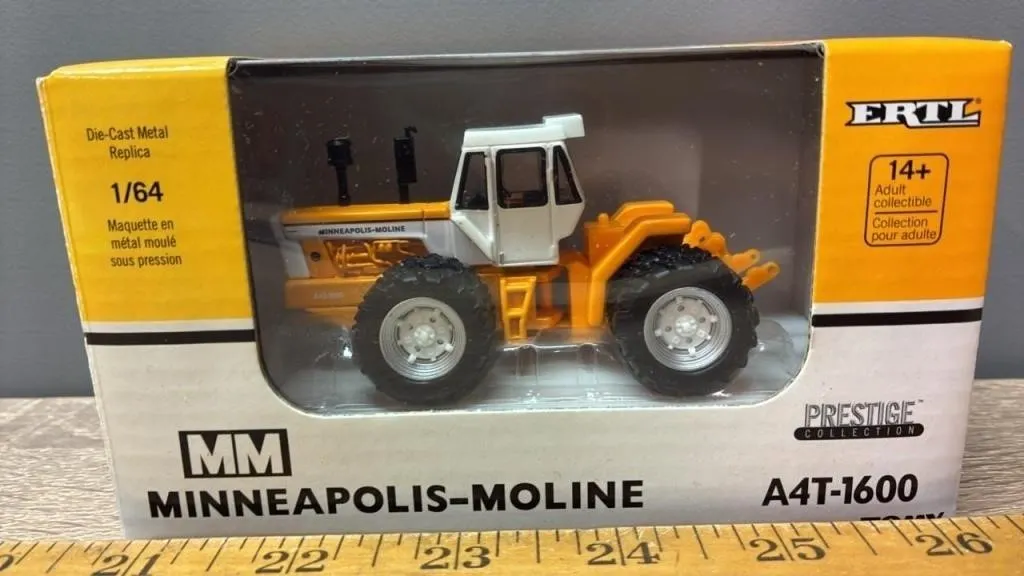 1:64 ERTL Minneapolis Moline A4T-1600 Tractor.