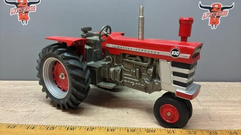1:16 Scale Models Massey Ferguson 1130 NF